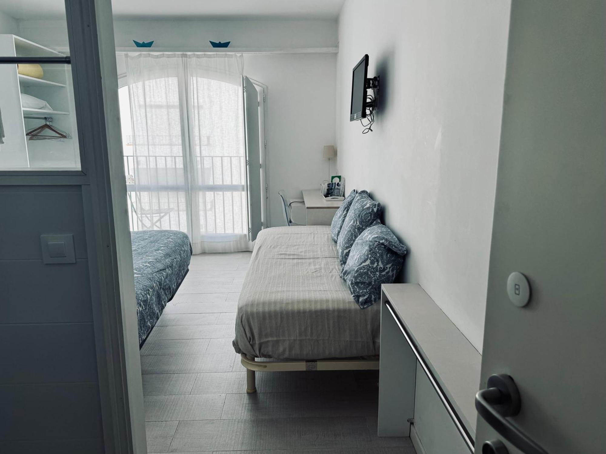 Hostal Marina Cadaqués Dış mekan fotoğraf