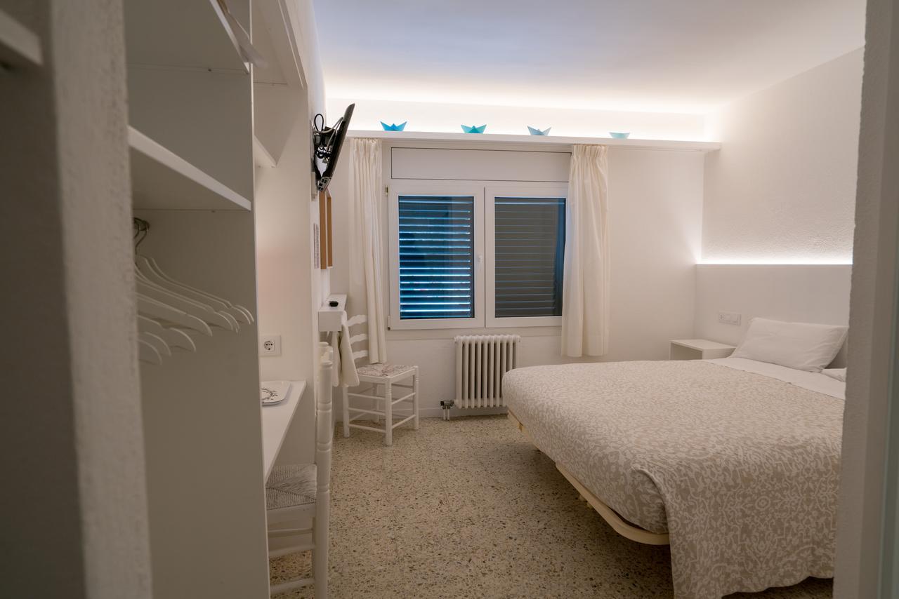 Hostal Marina Cadaqués Dış mekan fotoğraf