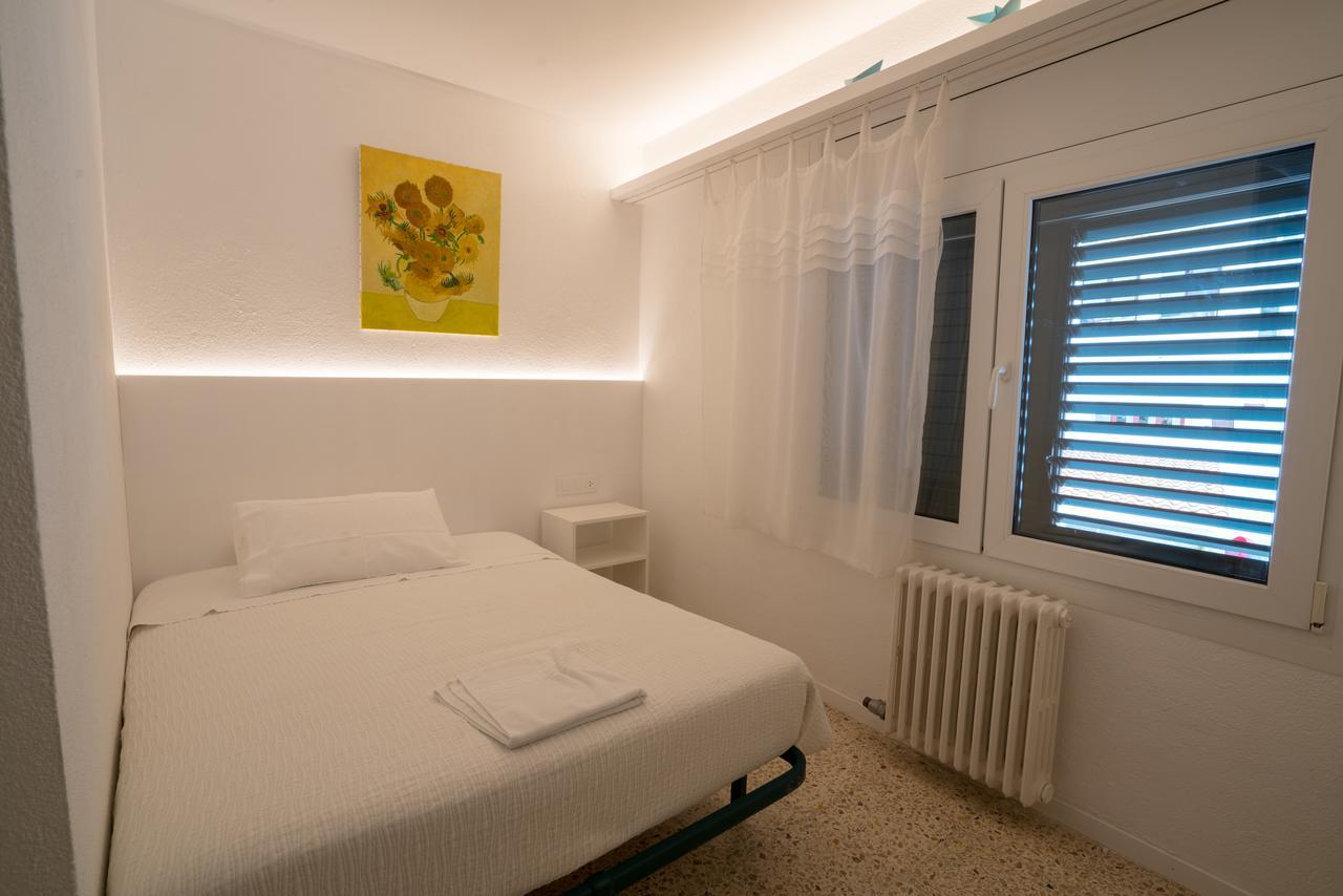 Hostal Marina Cadaqués Dış mekan fotoğraf